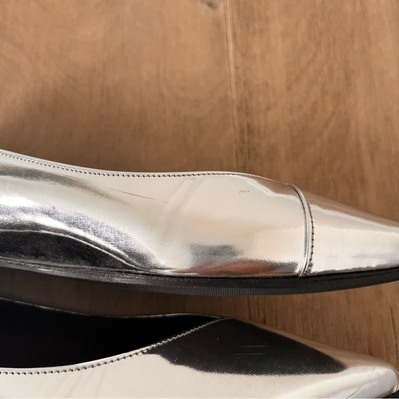 Isabel Marant Silver Metallic Pointed Flats - Picture 4 of 10